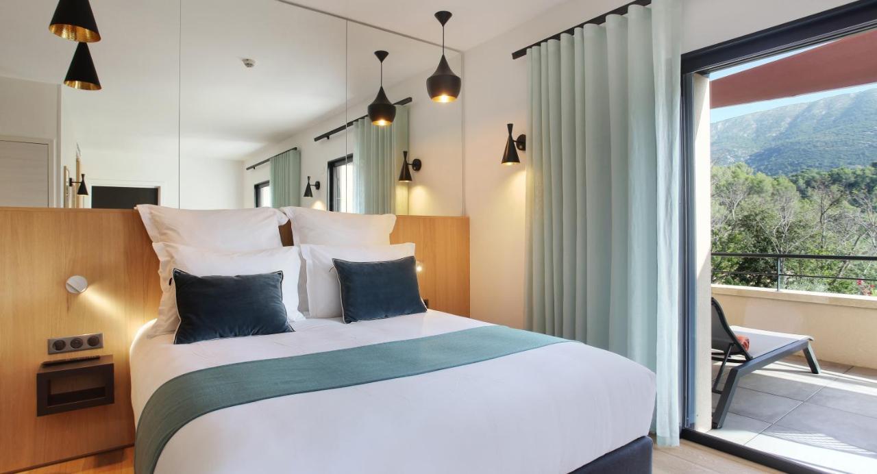 Prestige Terrace Room