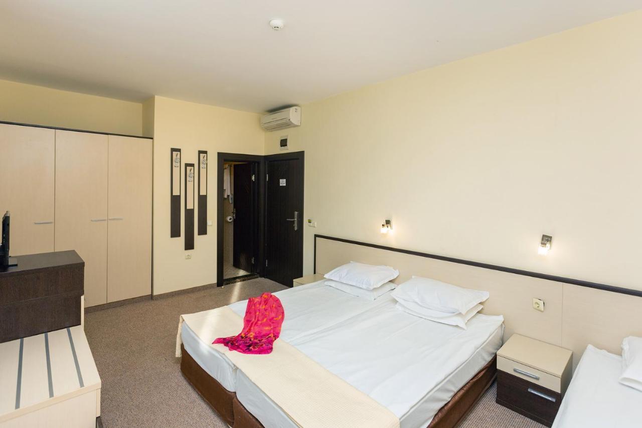 Double or Twin Room Balcony