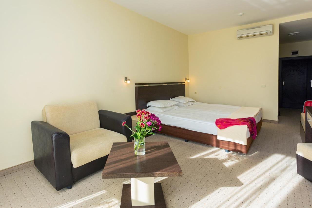 Double or Twin Room Balcony
