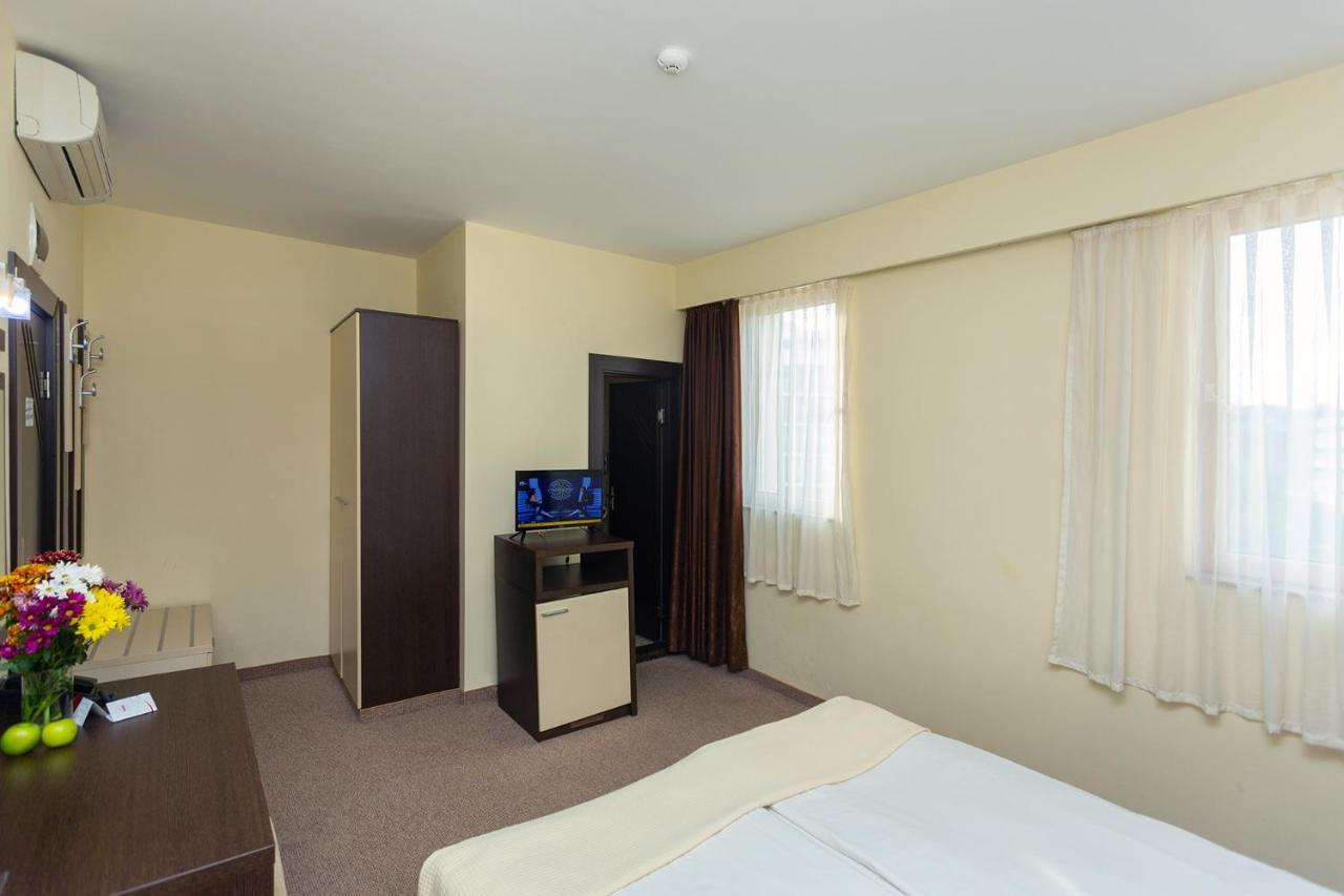 Economy Double or Twin Room No Balcony