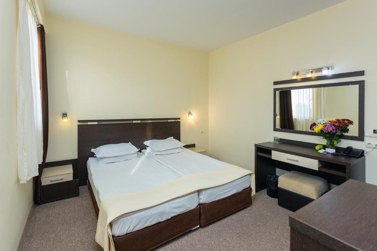 Economy Double or Twin Room No Balcony