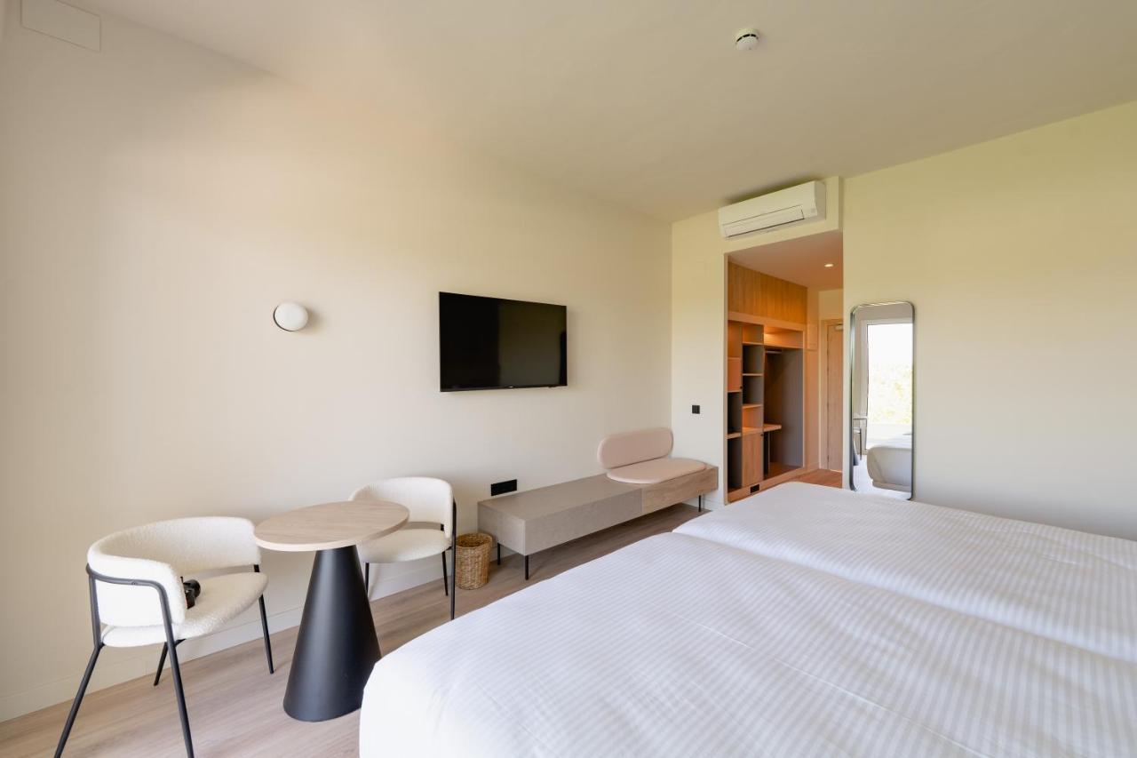 Supreme Room