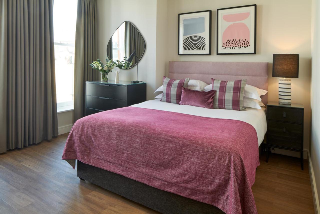 One Bedroom Open Plan Apartment with Sofa Bed,1419629373:JPEG