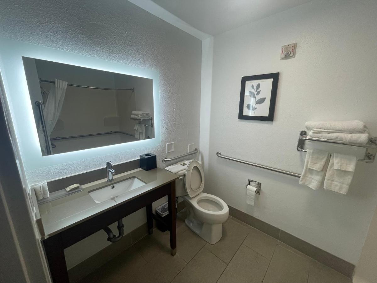 King Room - Disability Access
