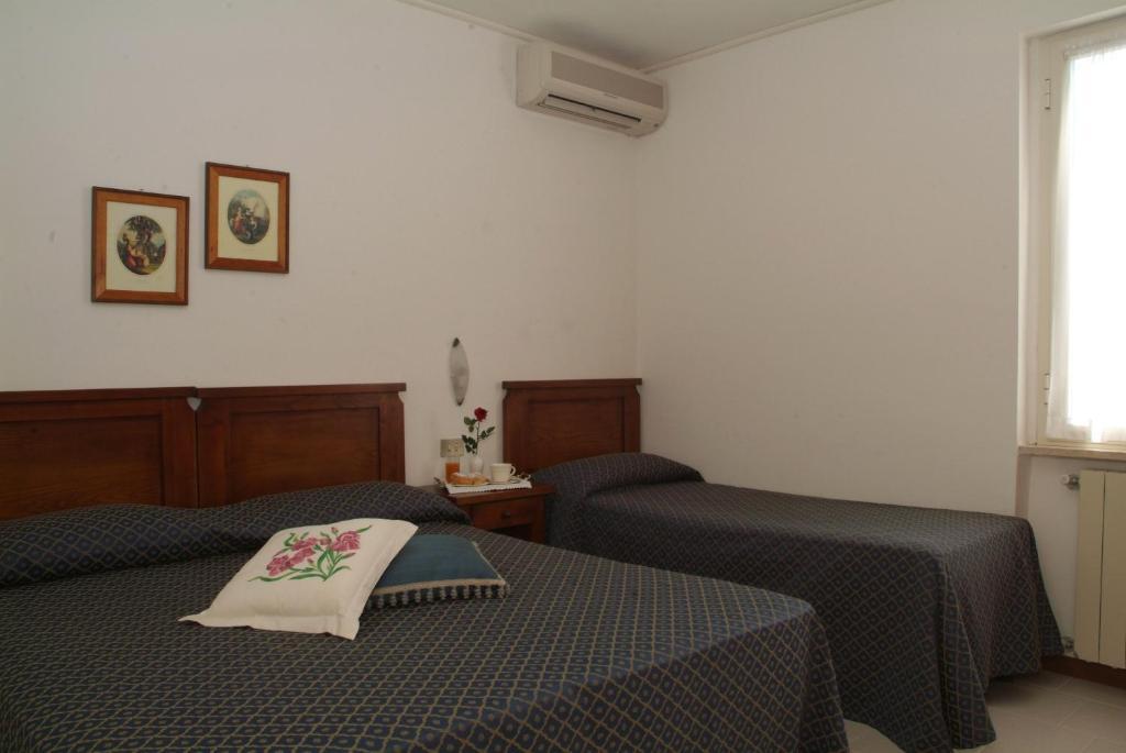 Double Room,171779508:JPEG