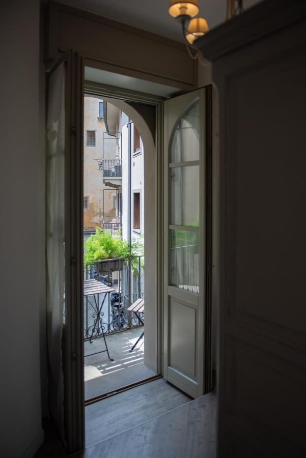 Large Double Room Private Bathroom