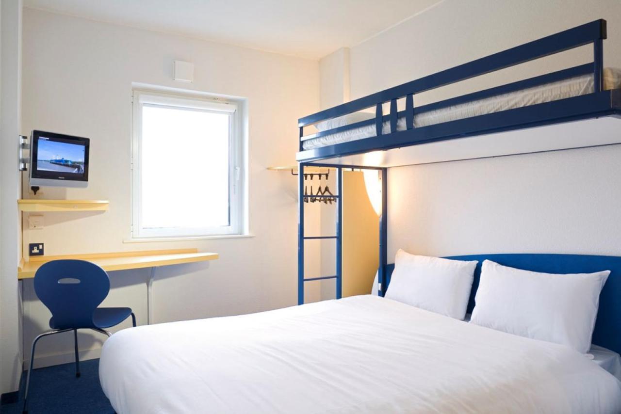 Standard Double Room,1420601451:JPEG