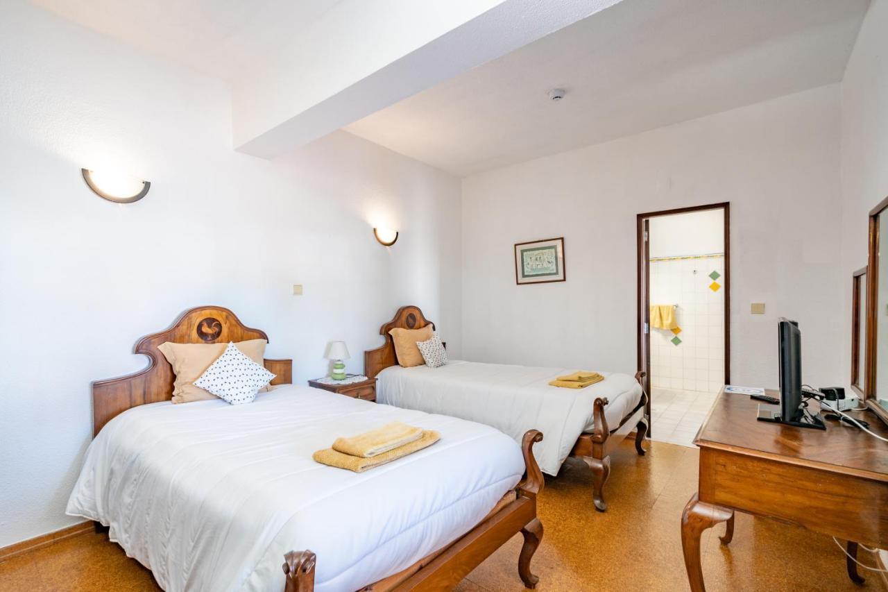 Economy Twin Room