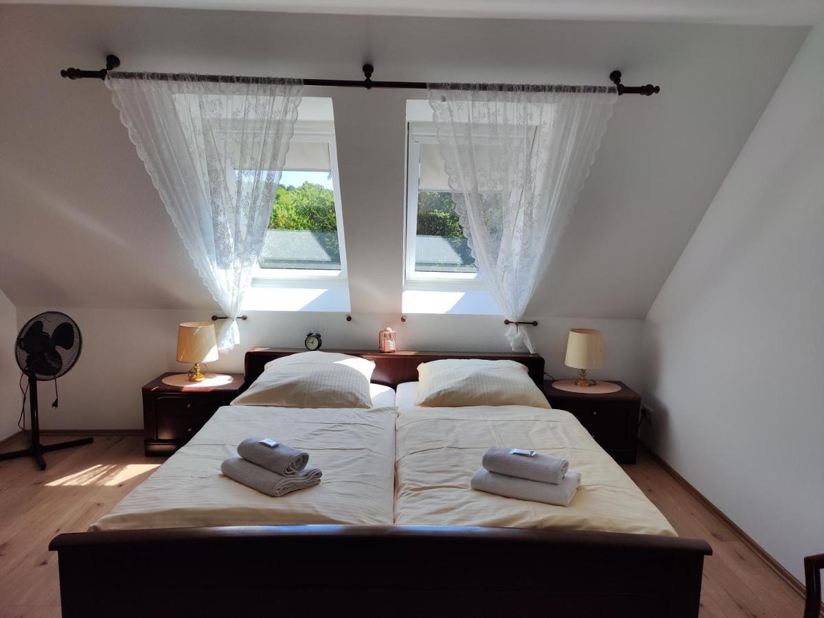 Triple Room Private Bathroom