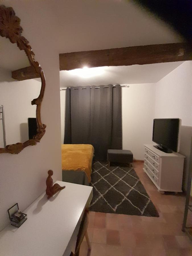 Double Room,1417445730:JPEG