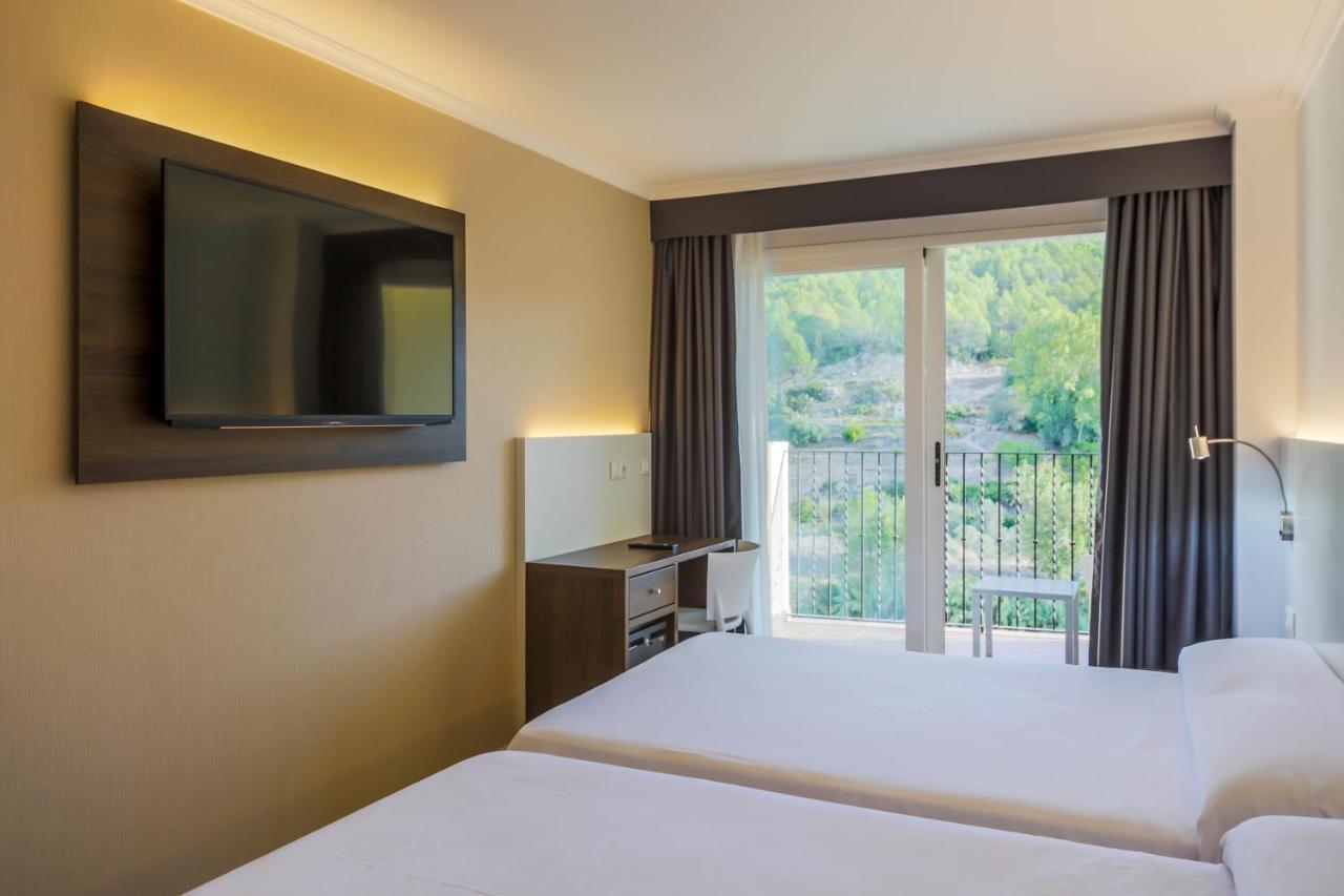 Premium Double or Twin Room River View