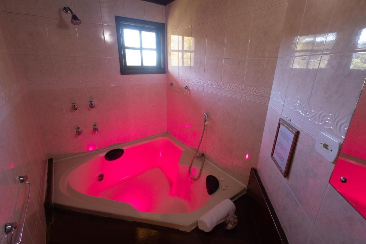 Suite Spa Bath