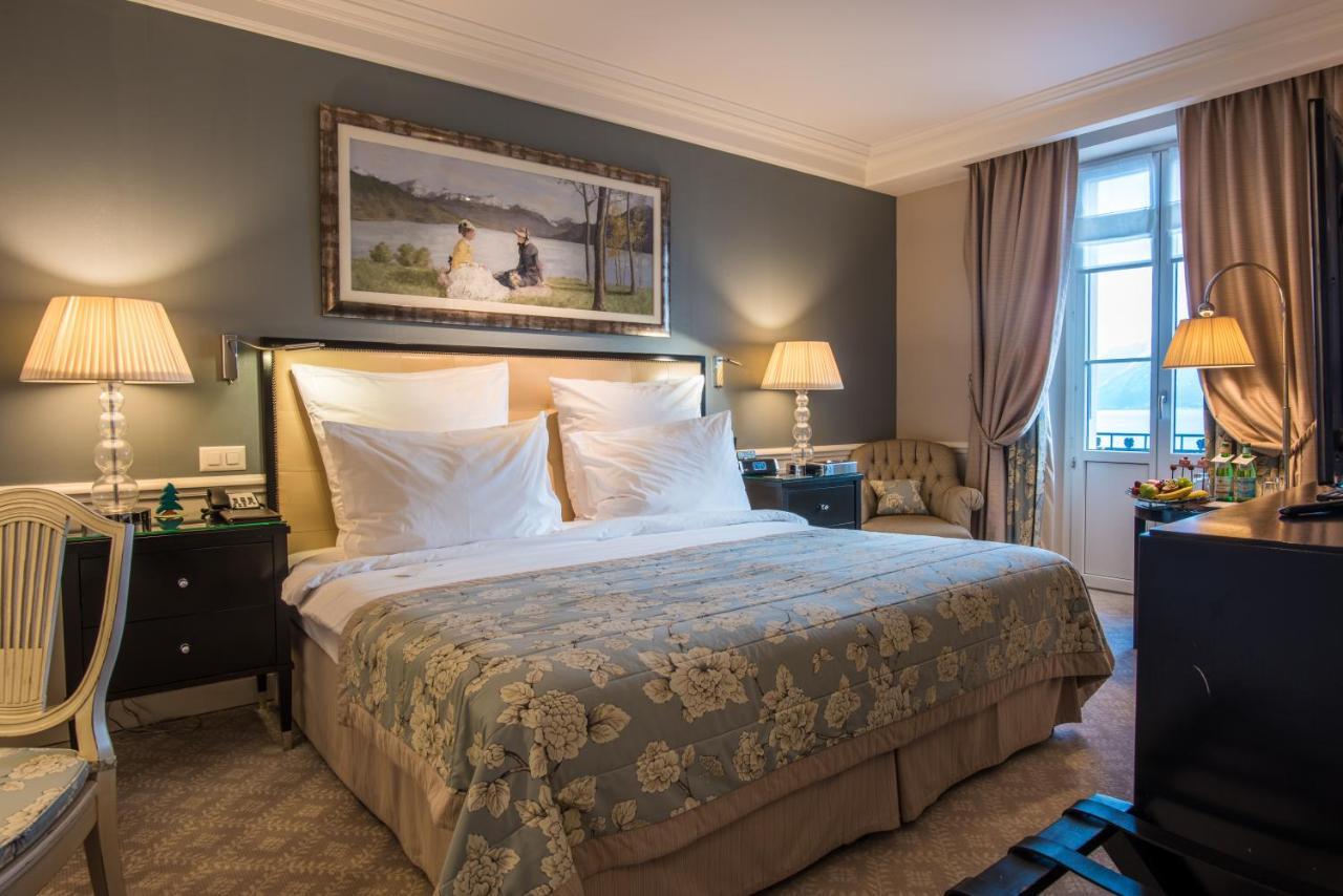 Deluxe Room Lake View