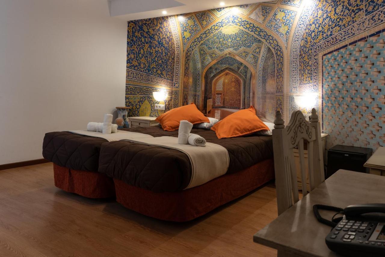 Economy Double Room Private Bathroom