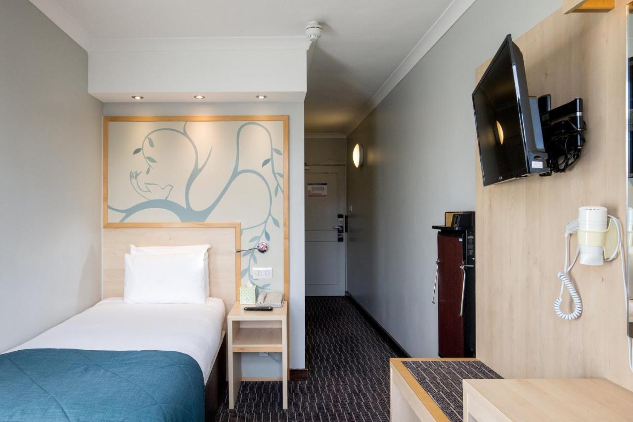 Single Room,1421587620:JPEG