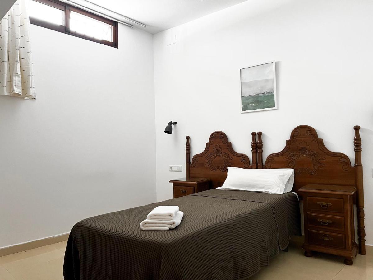 Budget Single Room