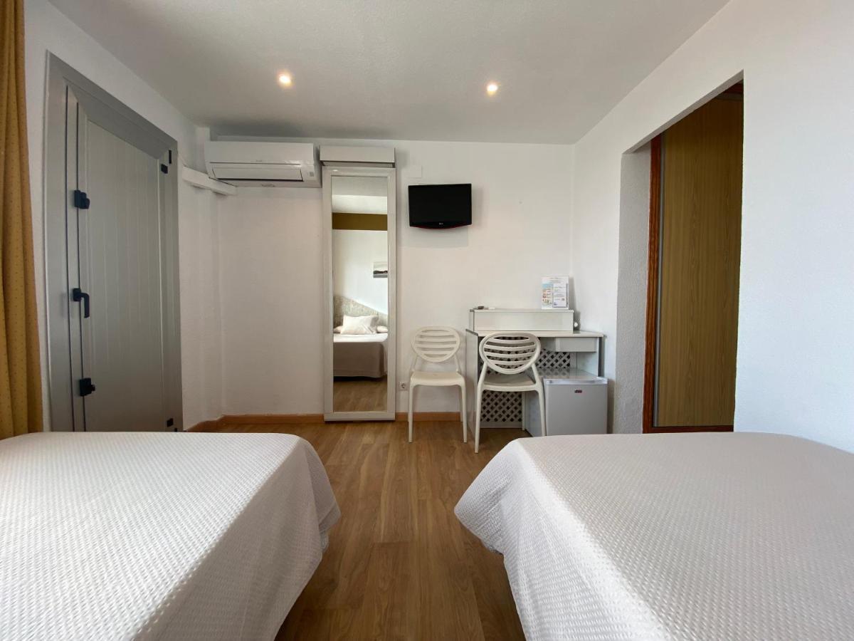 Twin Room Sea View