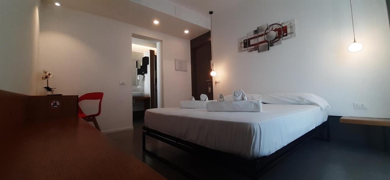 Double Room Street View,1556278510:JPEG