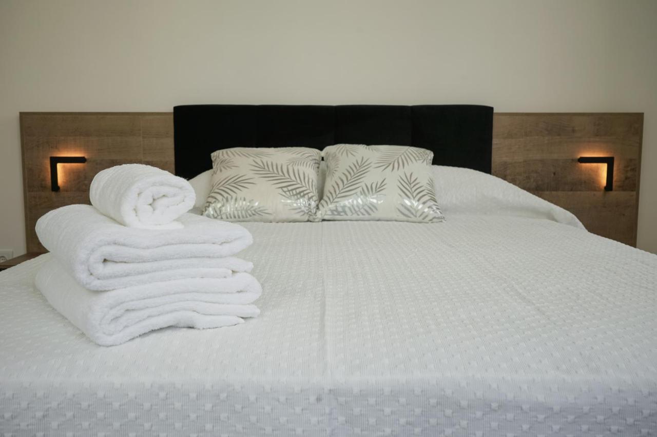 Double Room Private External Bathroom