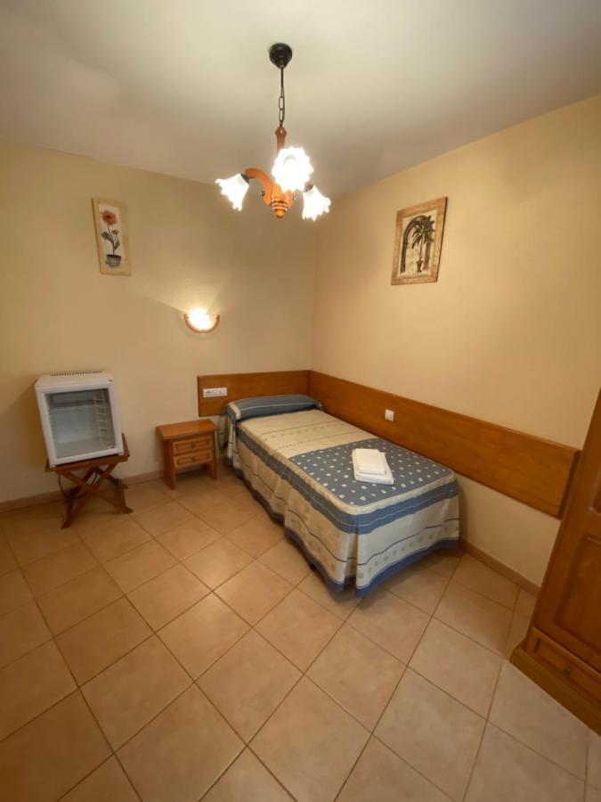 Single Room Private Bathroom