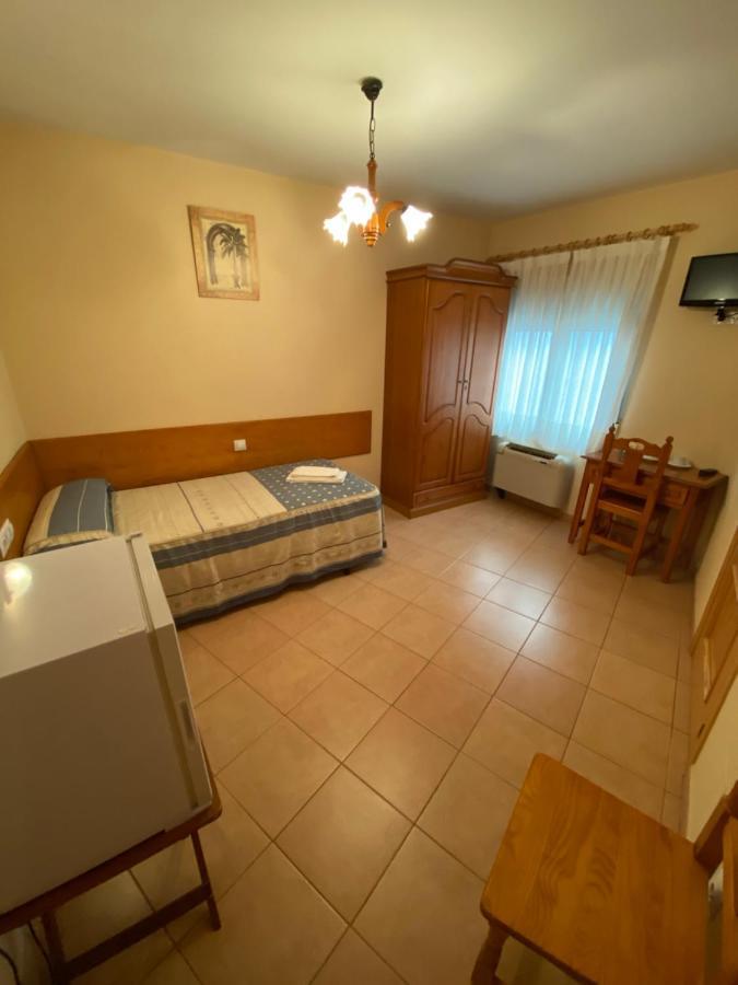 Single Room Private Bathroom