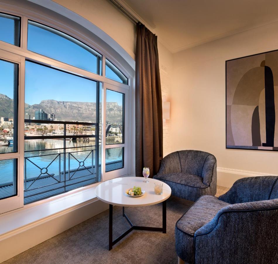 Superior Double Room Mountain Harbour View