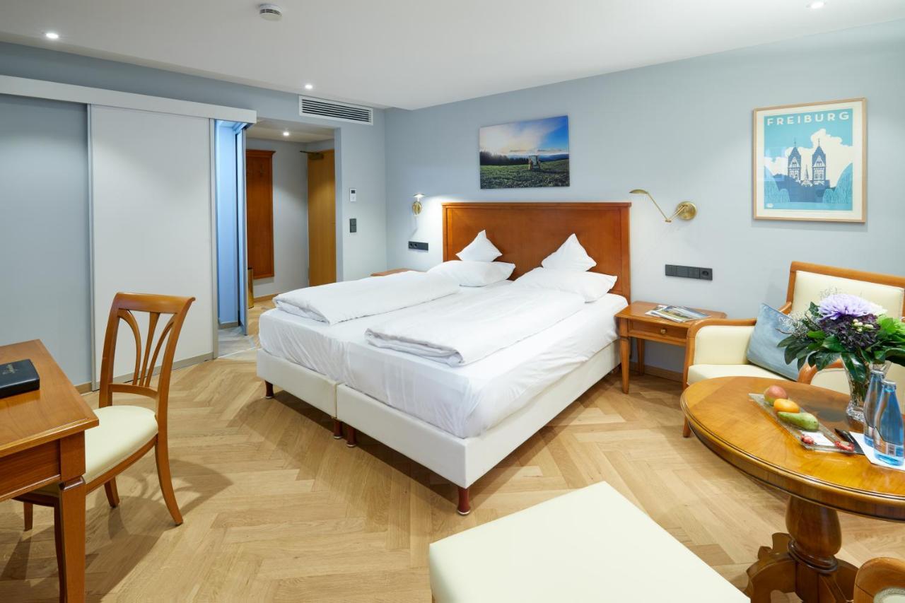 Double Room Balcony,1554841360:JPEG