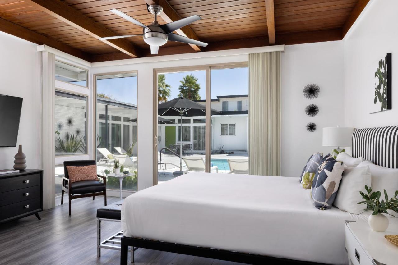 Deluxe King Suite