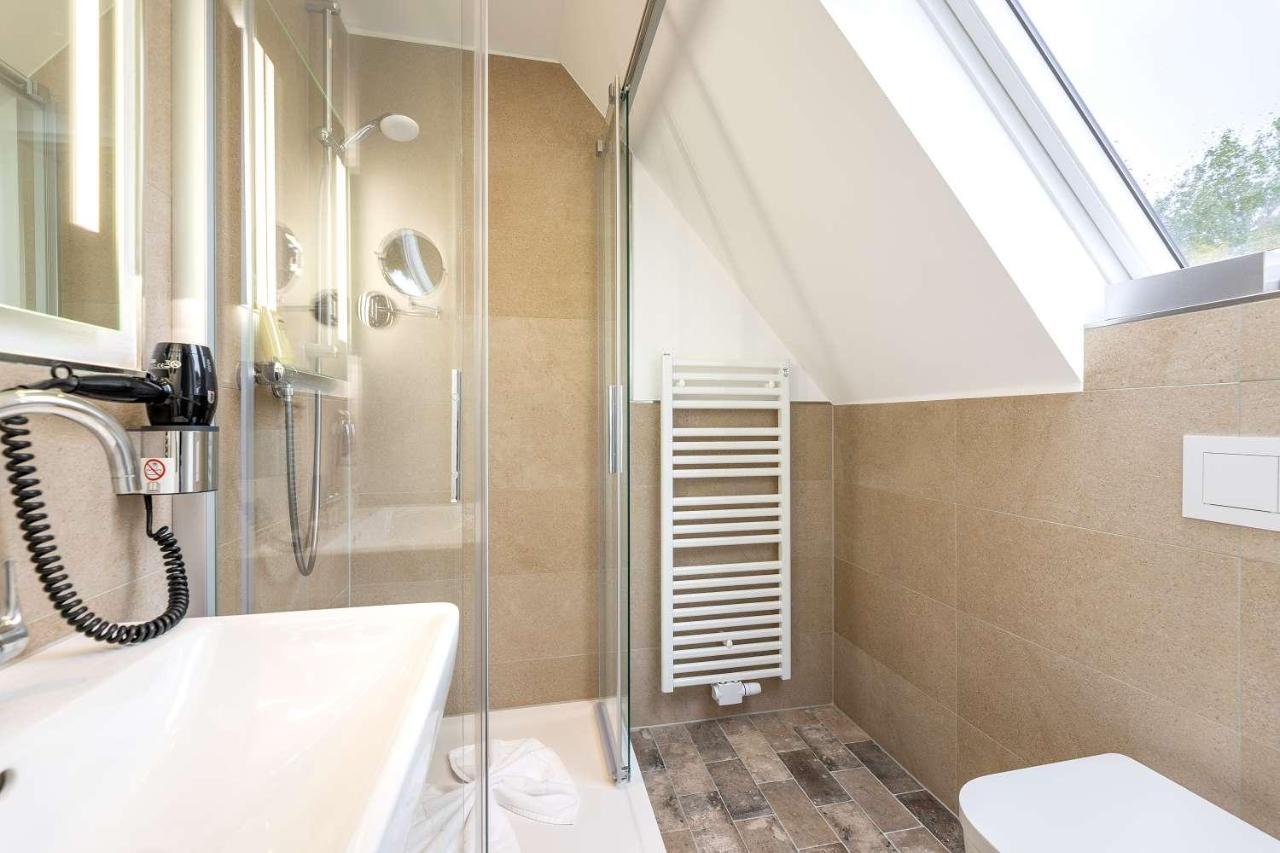 One-Bedroom Suite,1431092227:JPEG