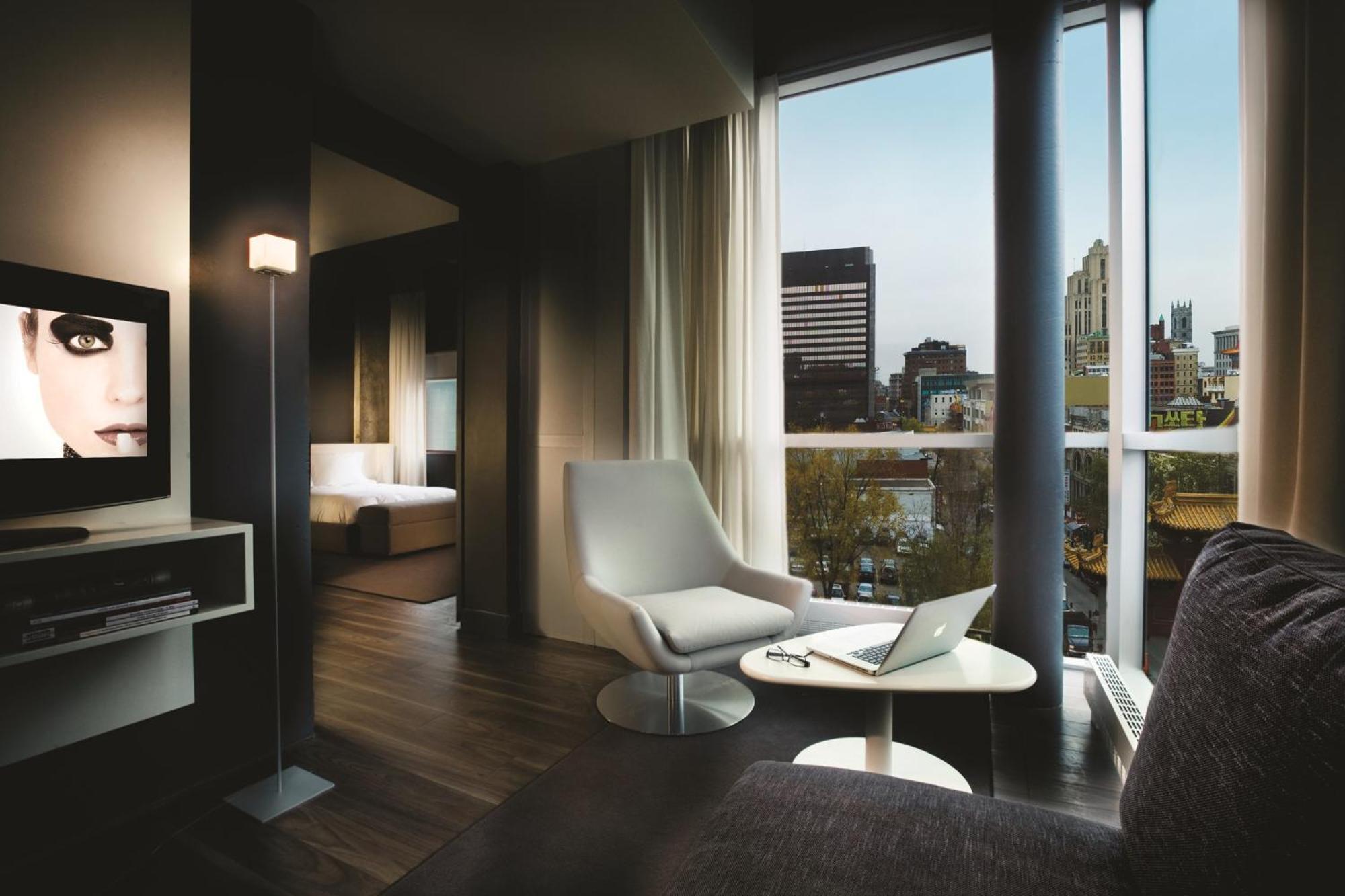 One-Bedroom panoramic Suite