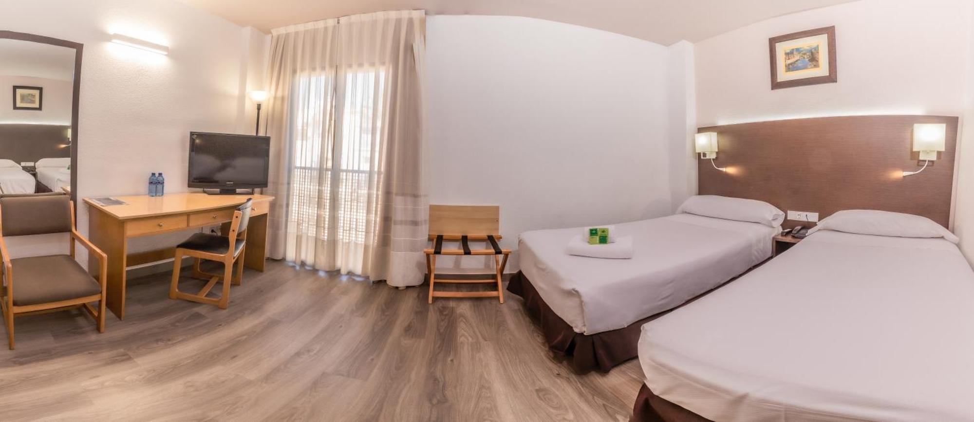 Superior Double Room,1431804976:JPEG
