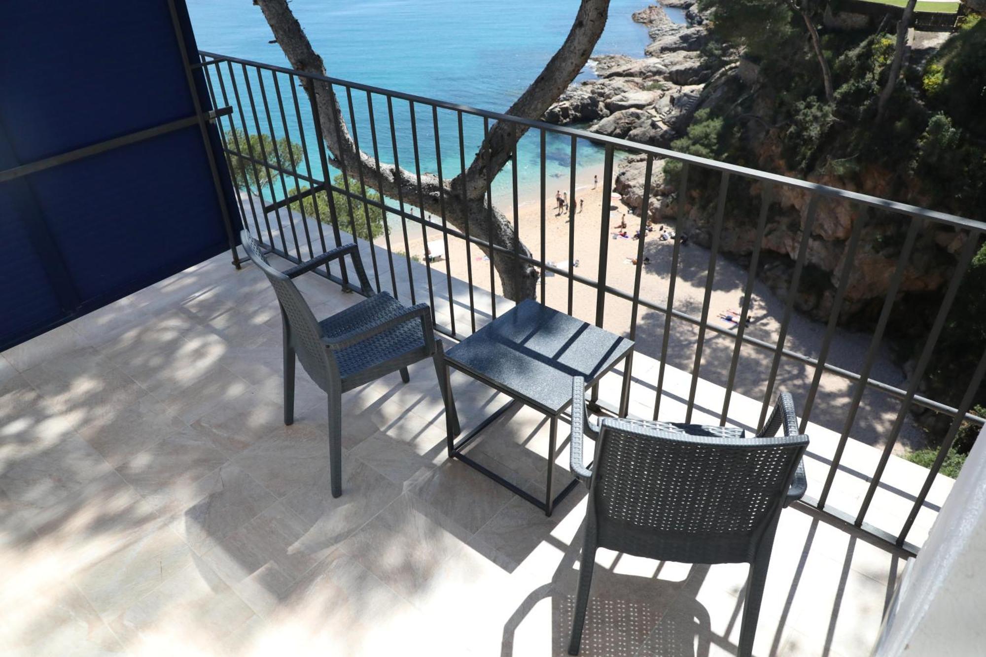 Double Room Balcony Sea View,1555520398:JPEG