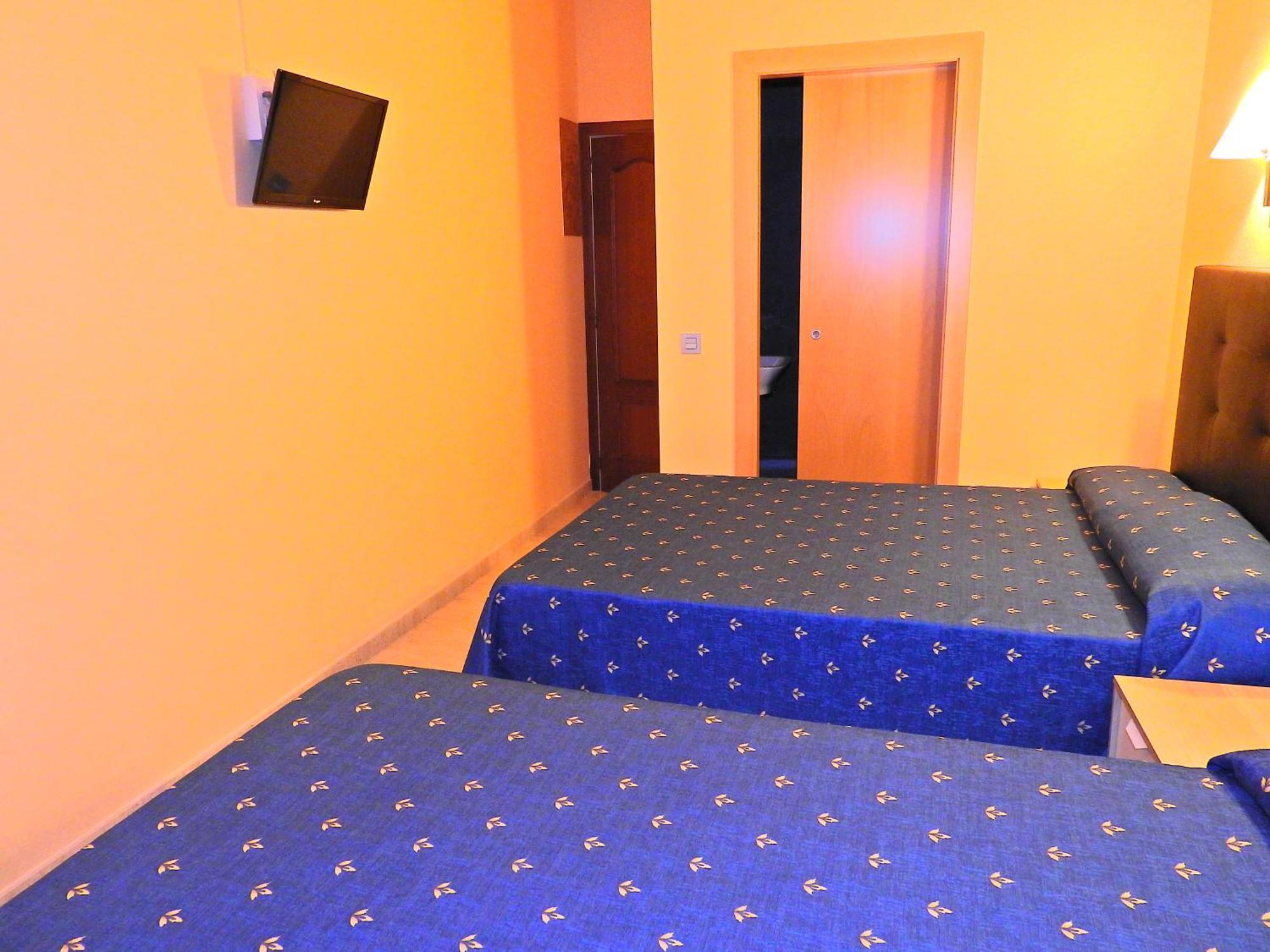 Quadruple Room,1066482445:JPEG