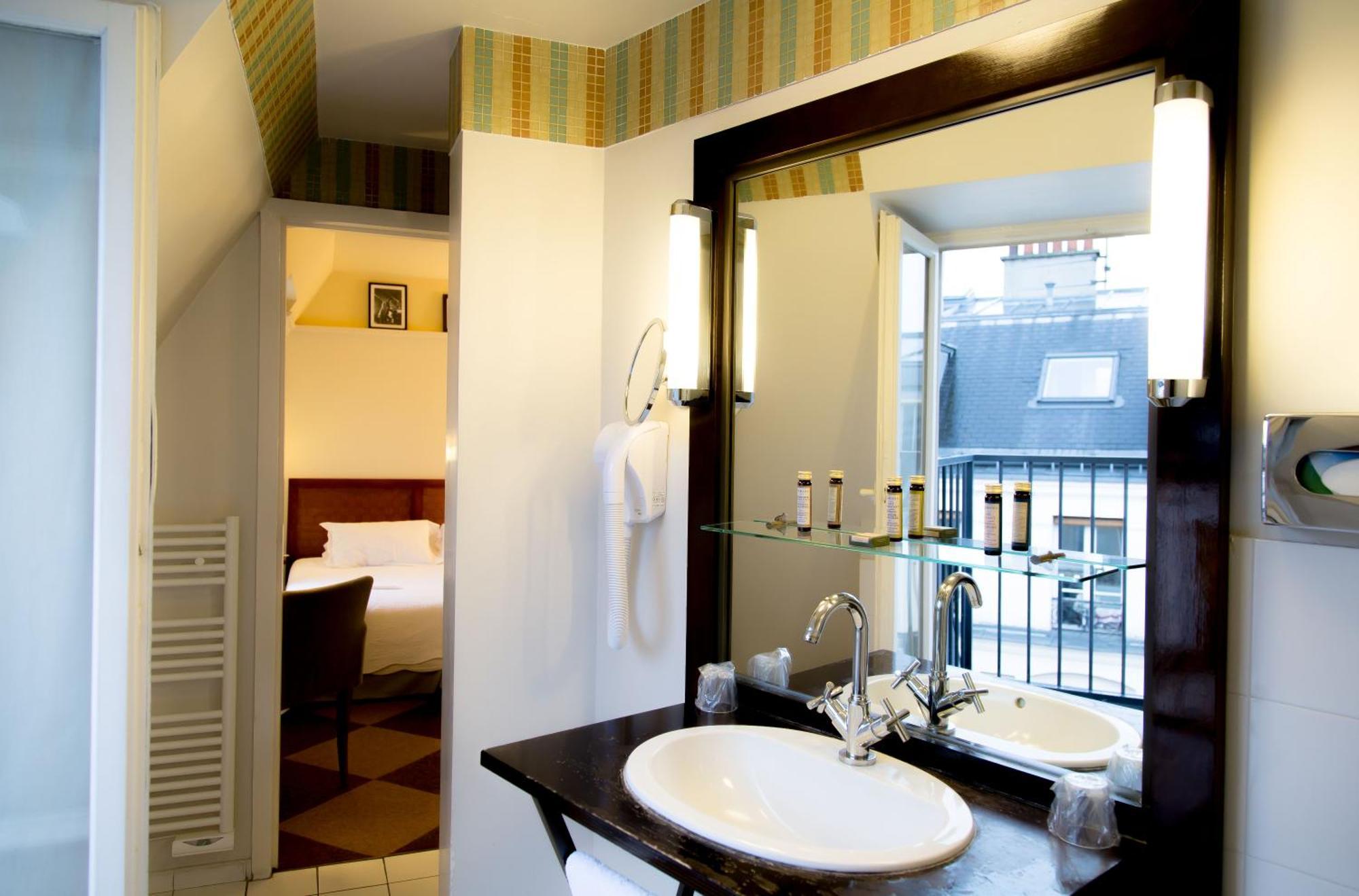 Standard Triple Room,1432635196:JPEG
