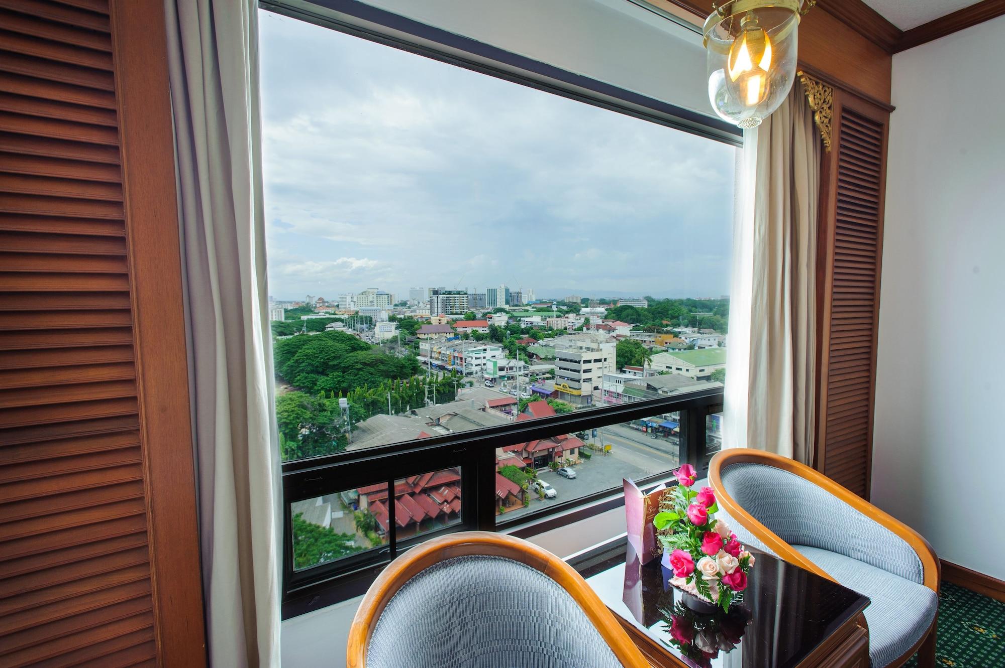 Deluxe Double or Twin Room