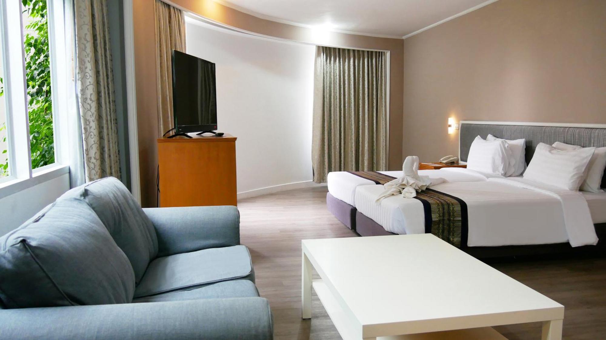 Junior Suite