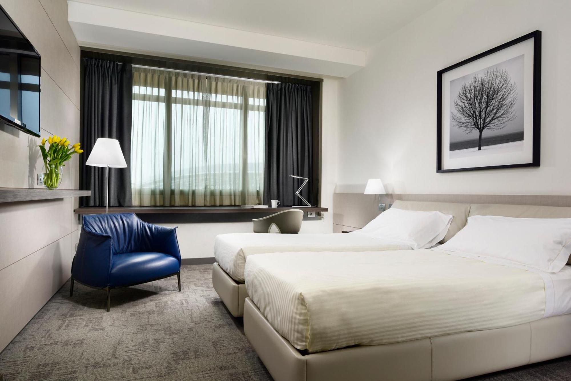 Superior Twin Room,1274517520:JPEG