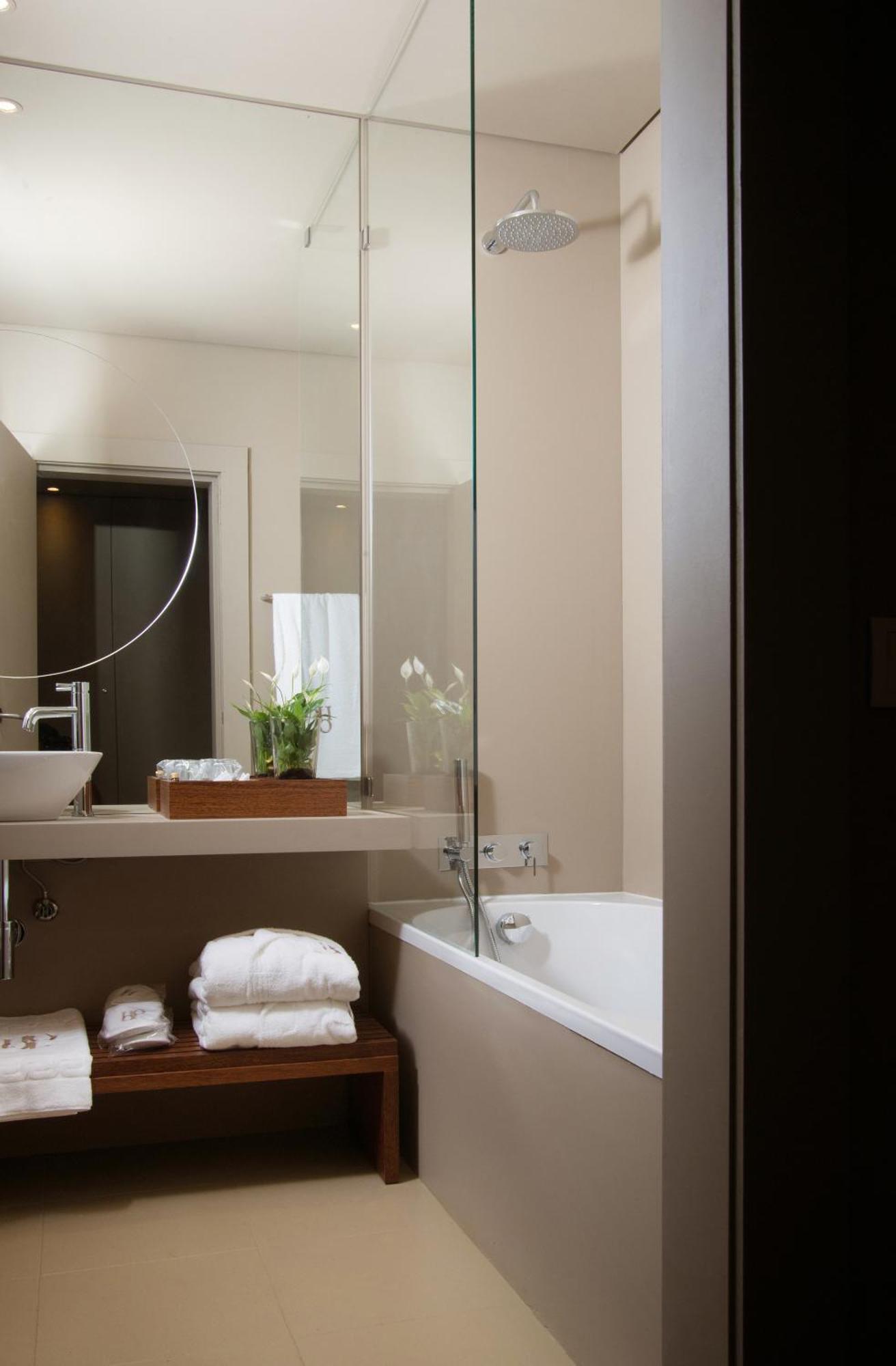 Double Room Romantic,1433259943:JPEG
