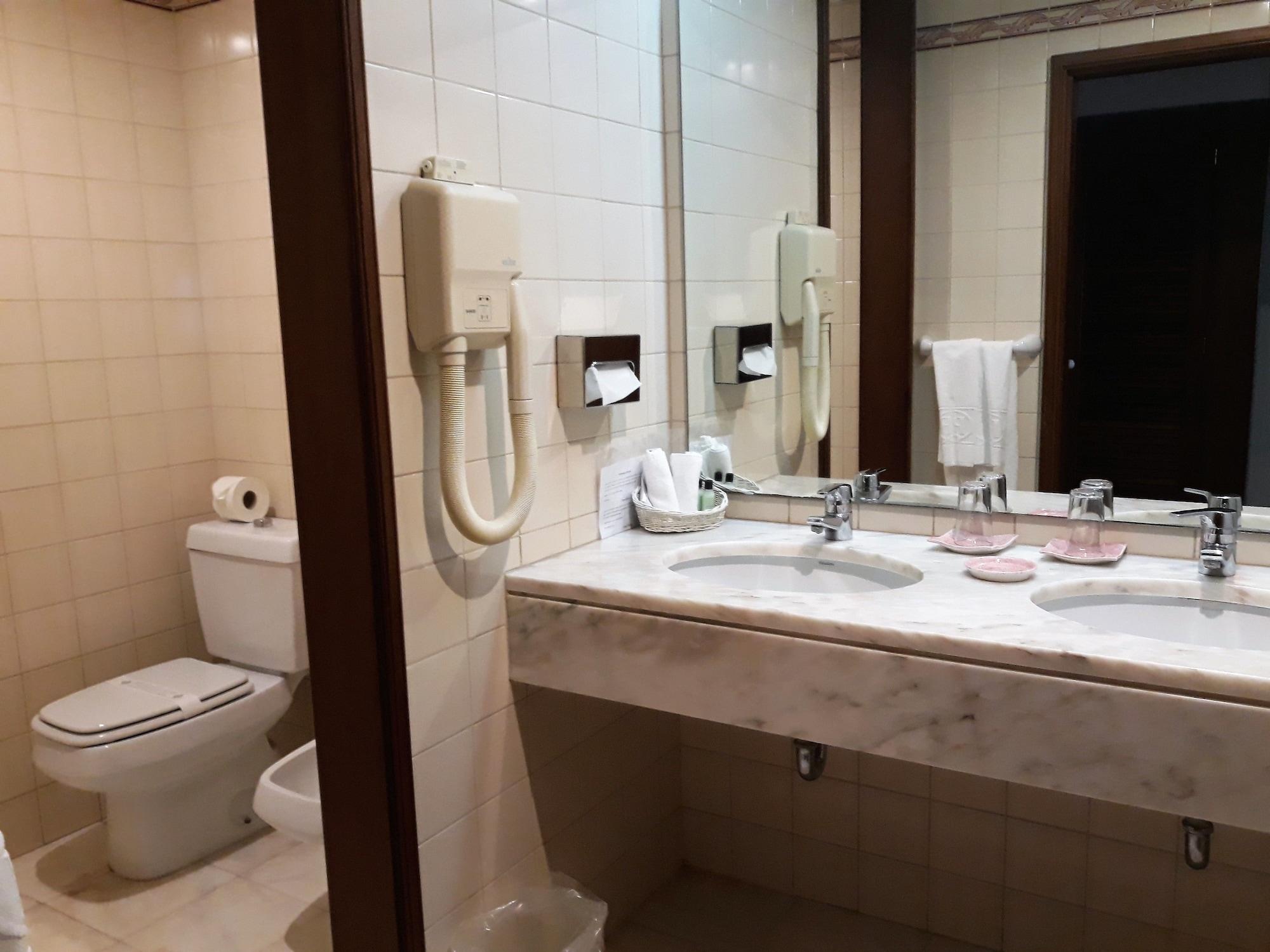 Superior Double or Twin Room Balcony Side Sea View