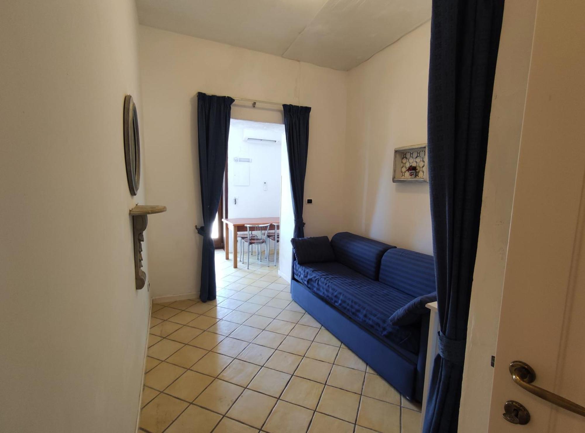Superior One-Bedroom Apartment,1433772418:JPEG