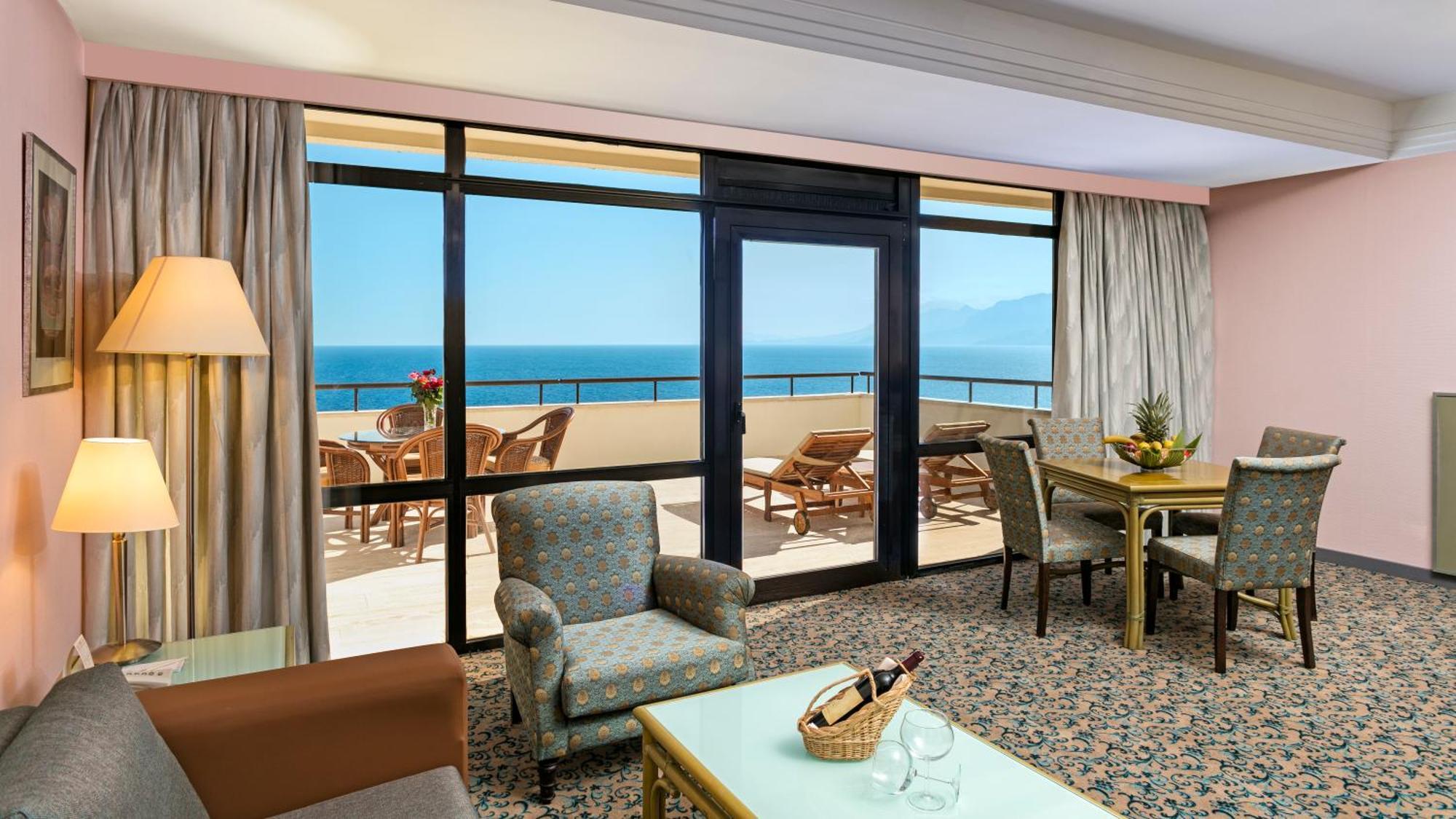 Suite Sea View,1433871139:JPEG