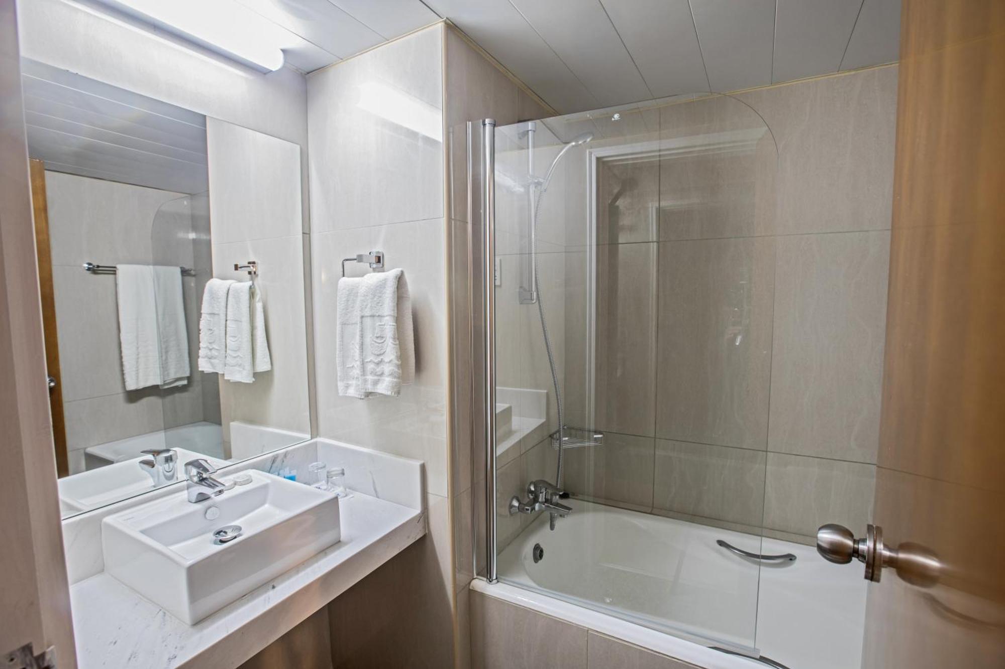Standard Double or Twin Room Inland View