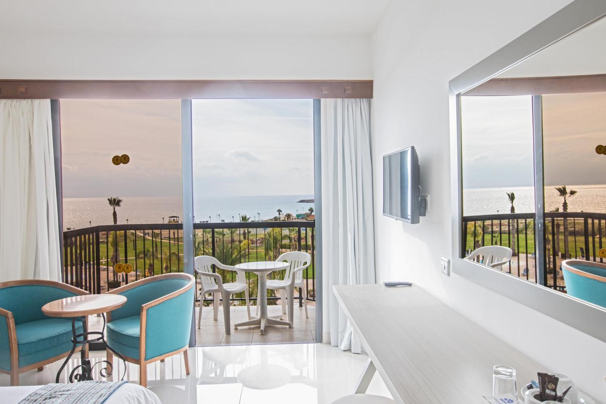 Standard Double or Twin Room Sea View