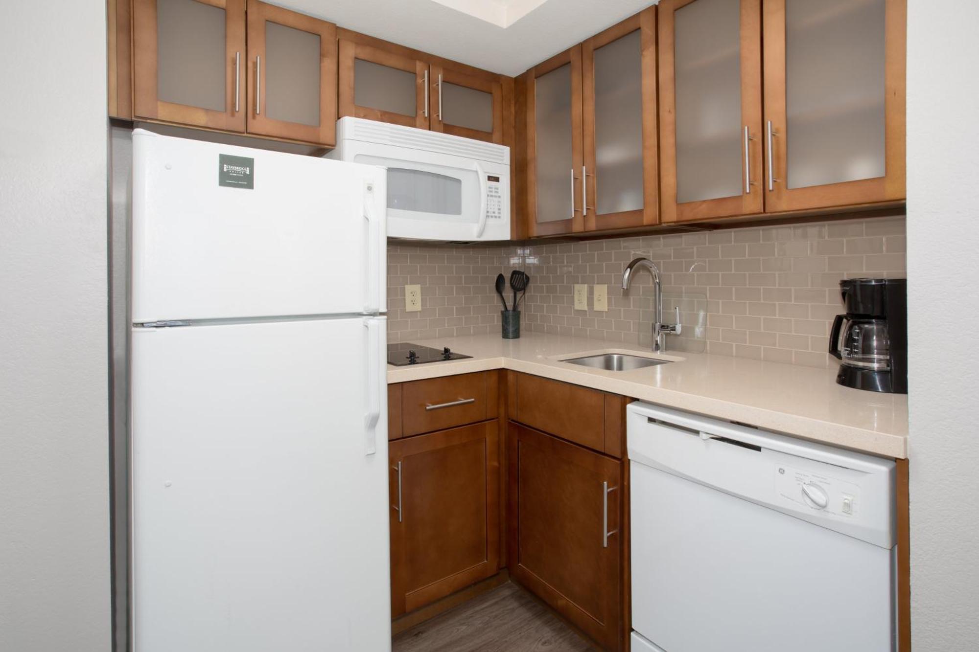Queen Studio Suite