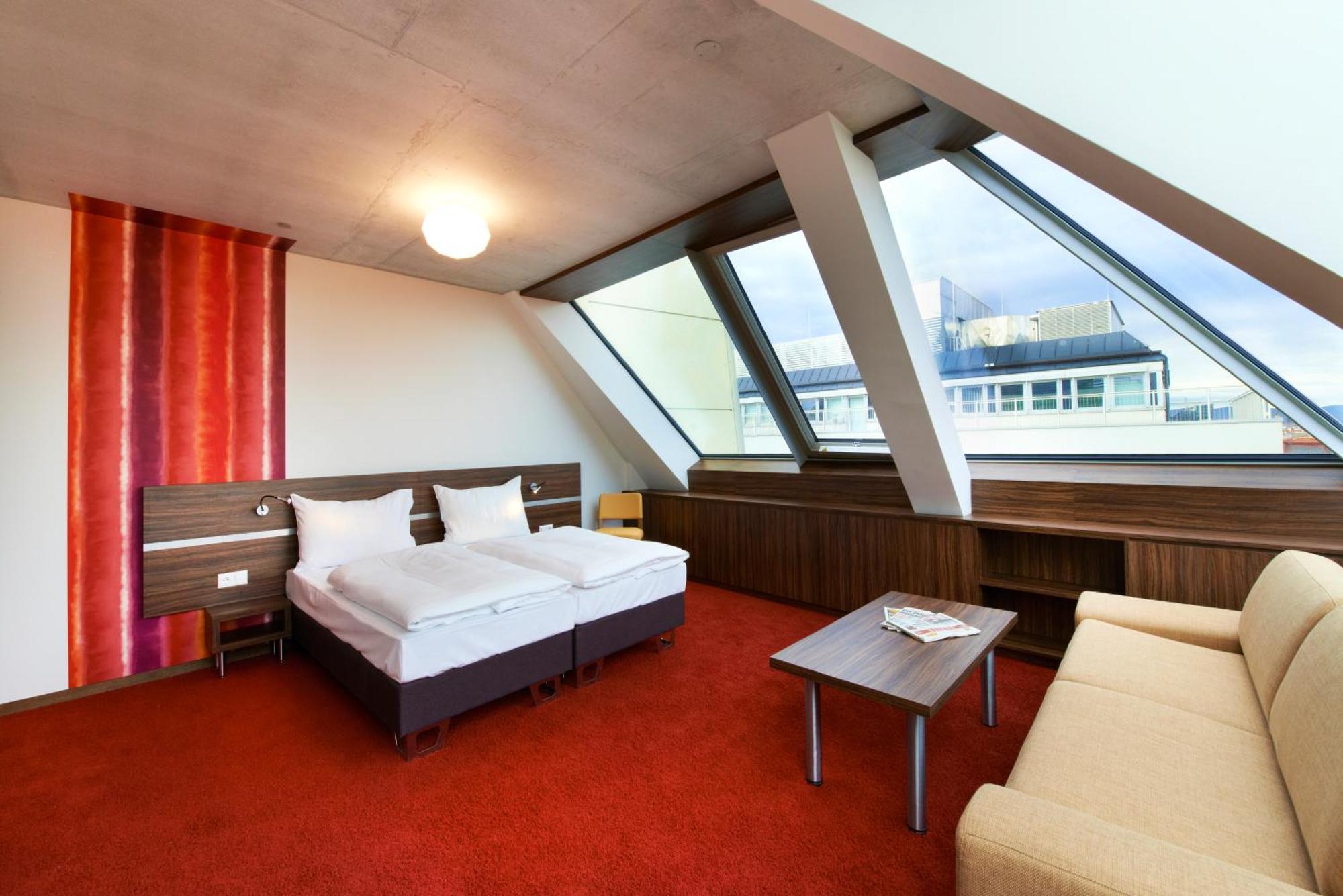 Junior Suite,1434194194:JPEG
