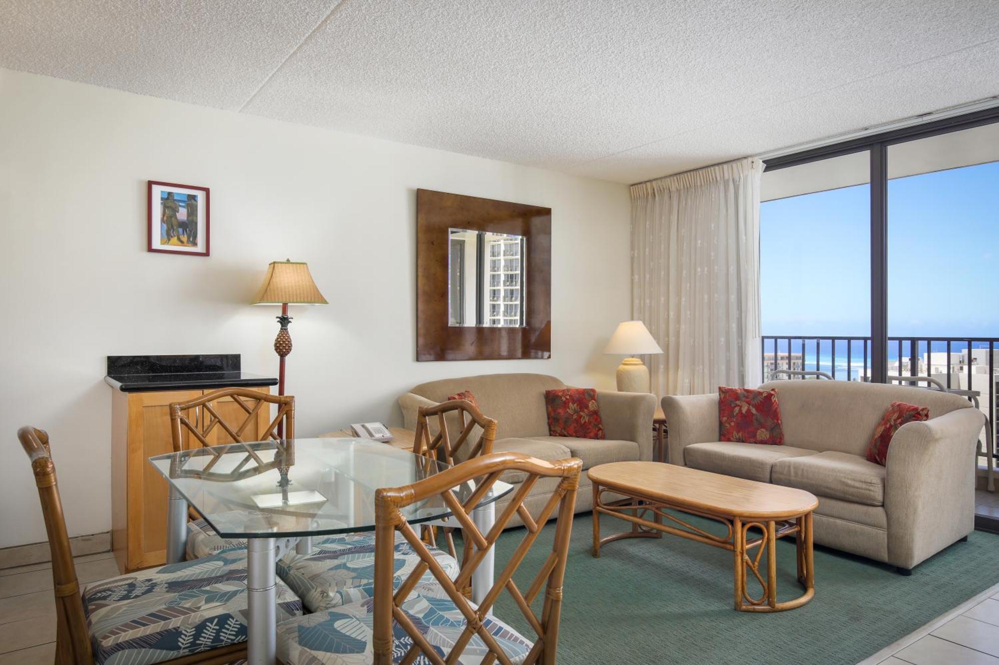 One-Bedroom Suite City View