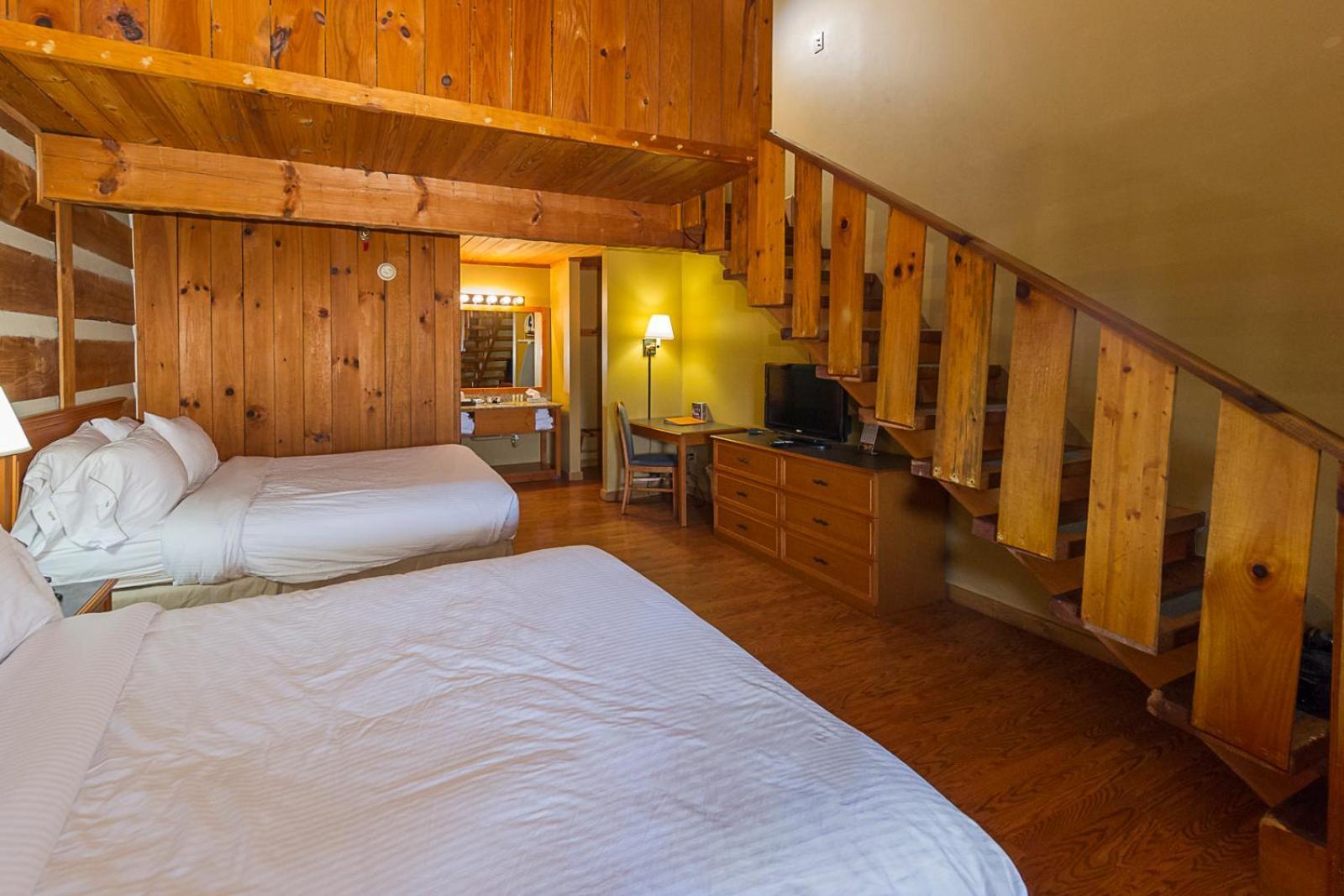 Standard Loft,1587504801:JPEG