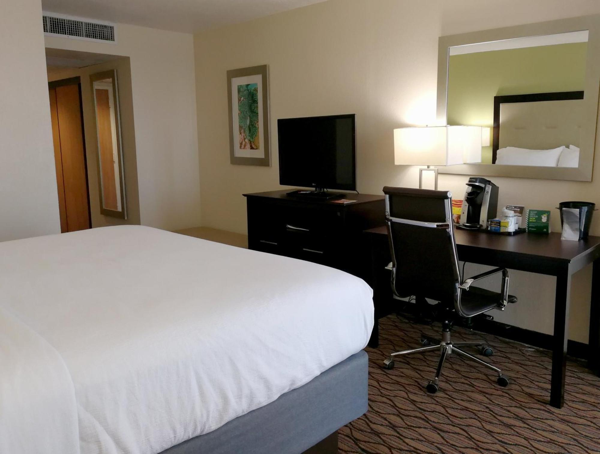 King Room Ocean View,1434804826:JPEG