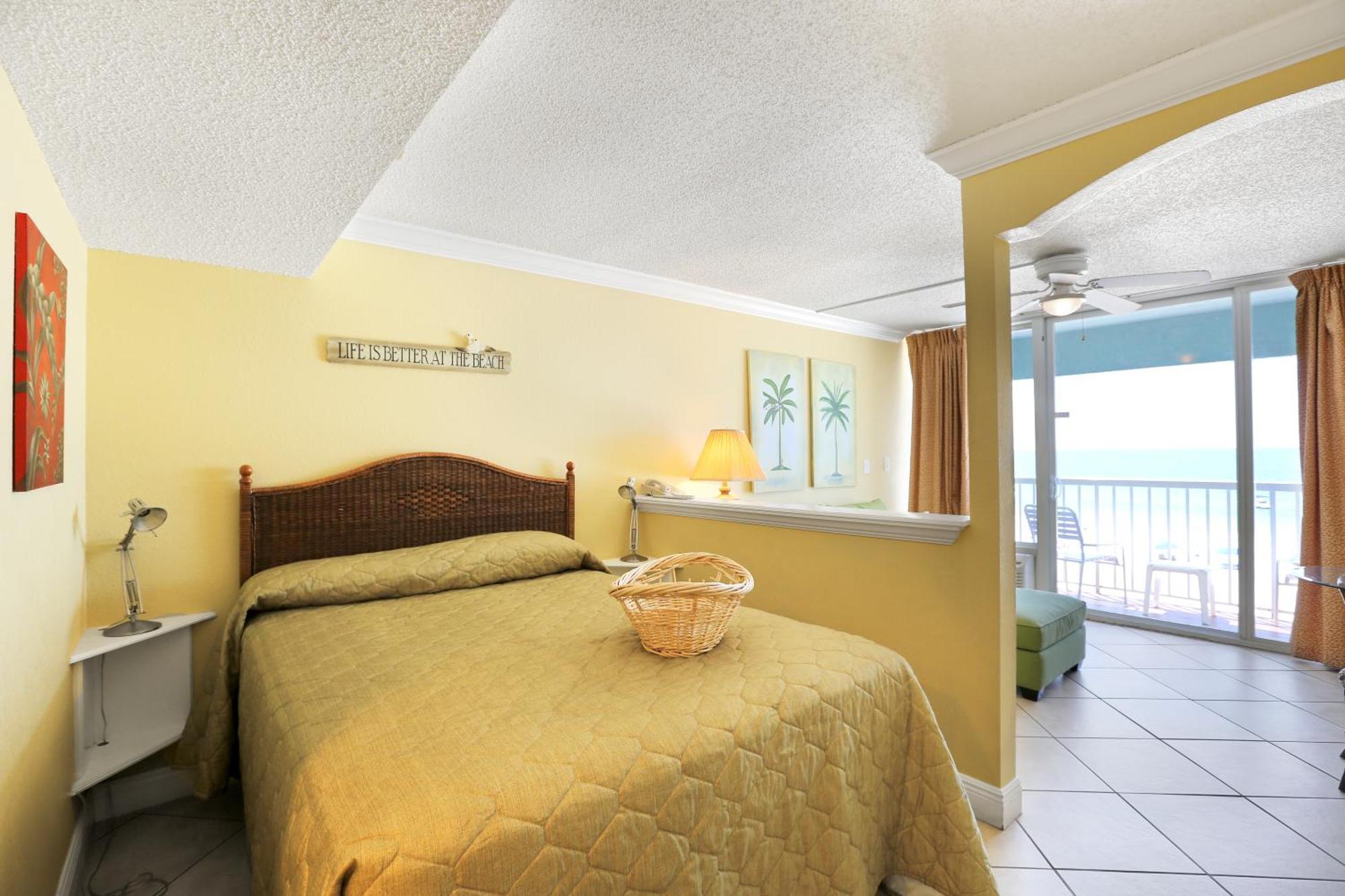 Queen Studio Ocean View