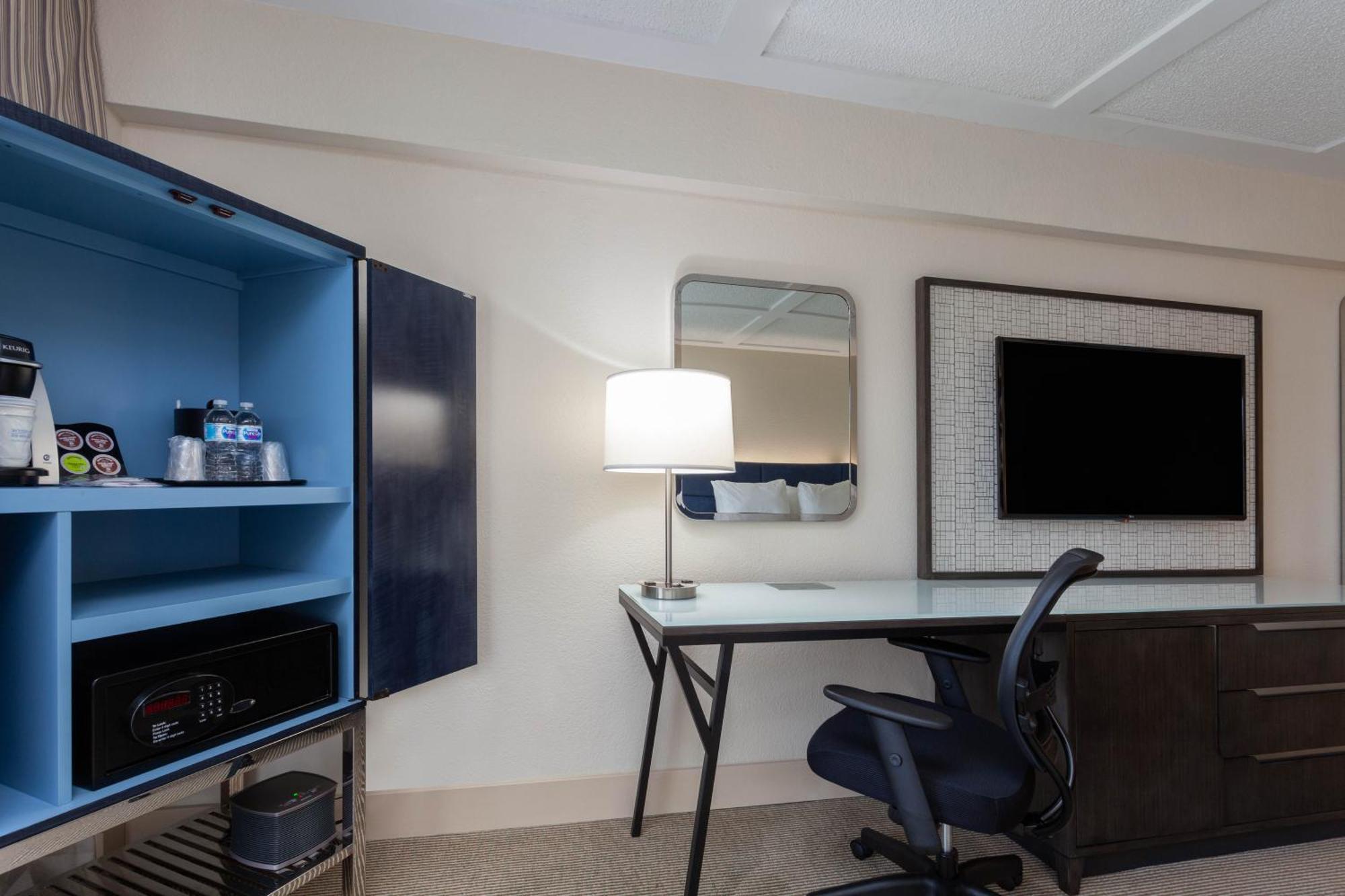 Double Room Two Double Beds Pool View Mobility Accessible or Non-Smoking,1583068444:JPEG